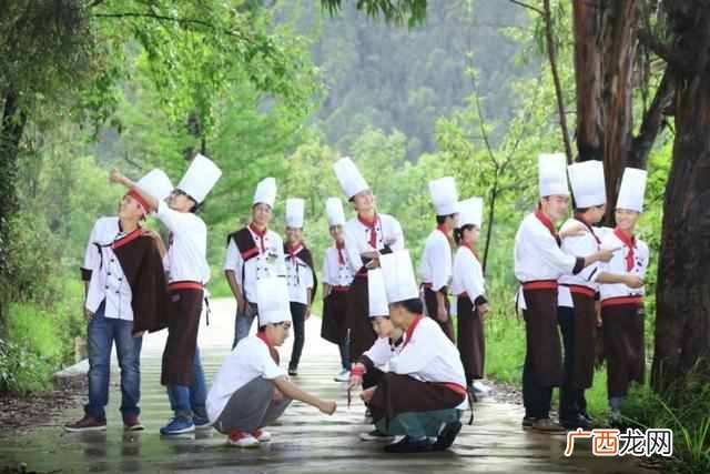 学厨师要多久？成为一名合格的厨师要多久？