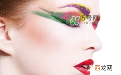 什么卸妆水好用又实惠？卸妆水怎么用？