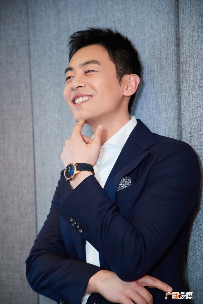 男神明星照，十大最帅的男明星、最漂亮的女明星各是谁
