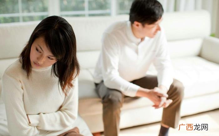 经常拉黑男友会怎么样，为什么女生一言不合就拉黑男友