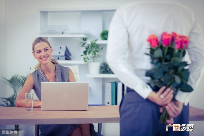 吸引力法则让他想念你，女人提升吸引力的3个方法