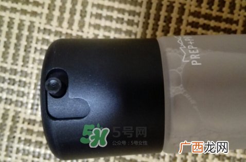 mac保湿喷雾怎么用？mac魅可保湿喷雾使用方法