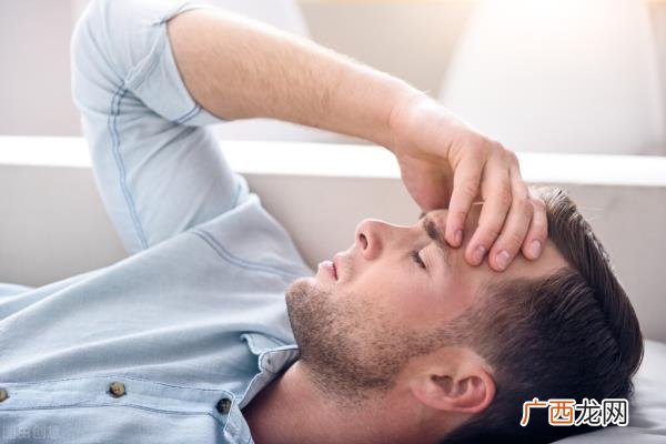 暗恋一个人会持续多久，12星座失恋后忘掉一个人要多久