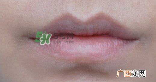 mac唇部打底膏好用吗?mac魅可唇部打底膏怎么样