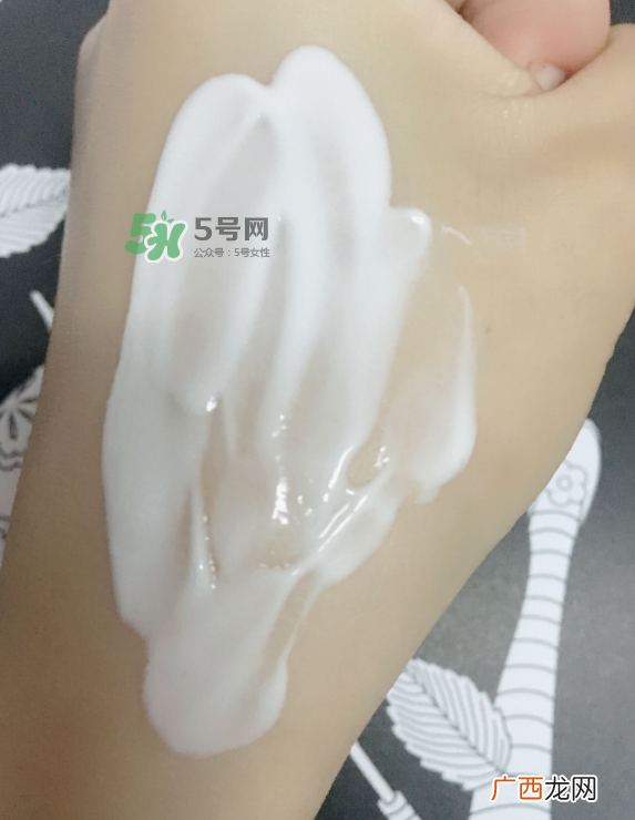 雅漾芙蓉蜜怎么样?雅漾芙蓉蜜好用吗?