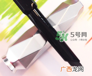 Benefit贝玲妃防麻瓜眉笔怎么用_使用方法介绍