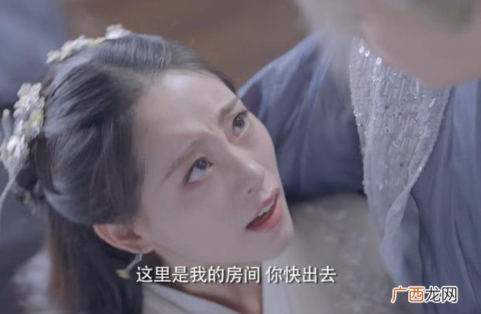 祝绪丹演技，怪祝绪丹硬演傻白甜还是王鹤棣AI式演技