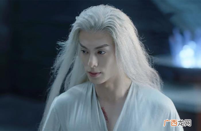 祝绪丹演技，怪祝绪丹硬演傻白甜还是王鹤棣AI式演技