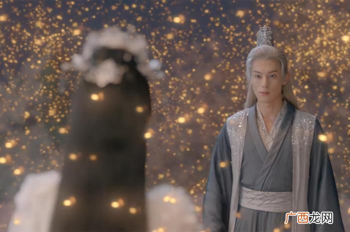 祝绪丹演技，怪祝绪丹硬演傻白甜还是王鹤棣AI式演技