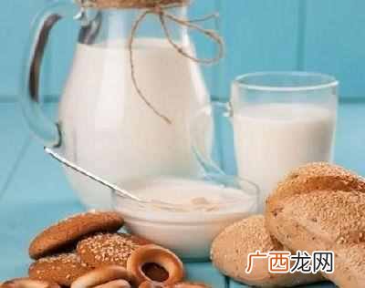 煮牛奶的正确方法？牛奶煮多久合适？