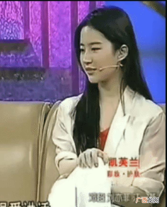 郑爽对杨幂,郑爽明讽杨幂整容、江一燕被骂不要脸