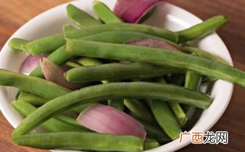 治疗扁平疣的几个小偏方？小偏方有效治疗扁平疣