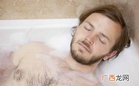 治疗扁平疣的几个小偏方？小偏方有效治疗扁平疣