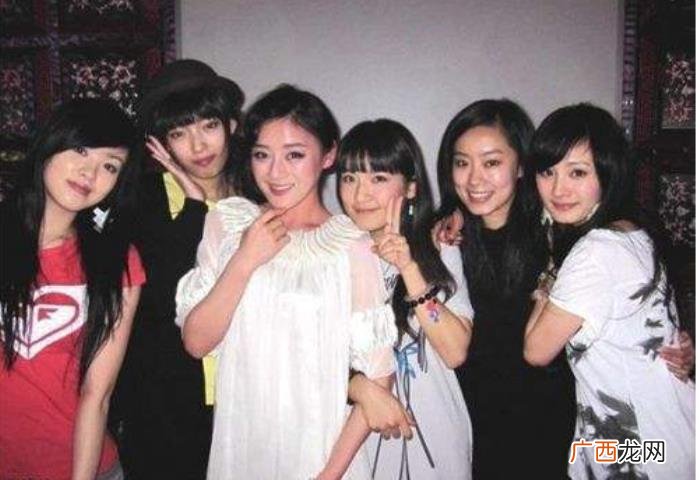 杨幂的大学，杨幂和袁姗姗焦俊艳张小斐是大学同学