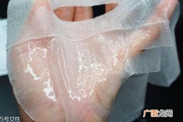 面膜里的精华液怎么用巧用面膜剩下的精华液