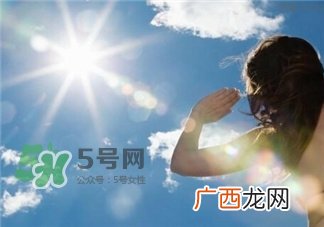 为什么会眼部水肿?眼部水肿的原因