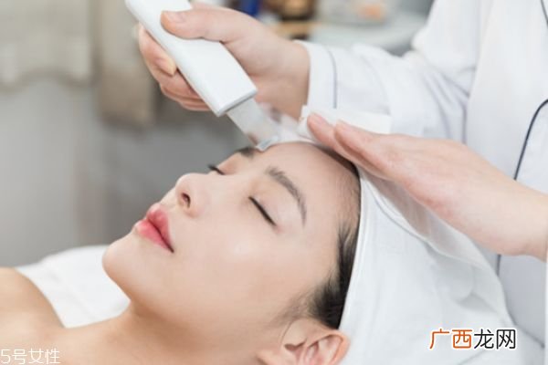 护肤品怎样才算吸收护肤品不吸收的表现