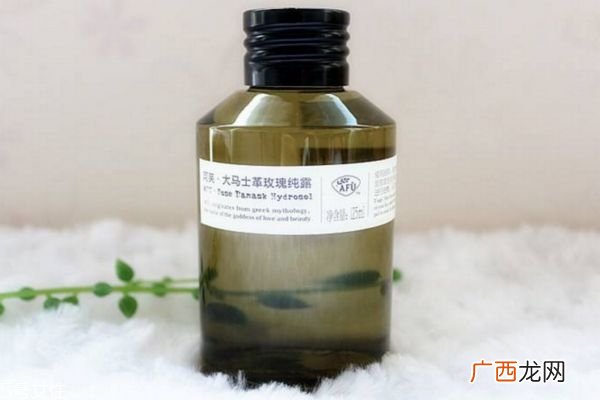 用完纯露还用爽肤水吗纯露用在护肤的哪一步