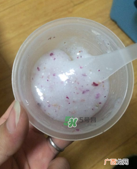 花渡面膜粉怎么样？花渡面膜粉好用吗？
