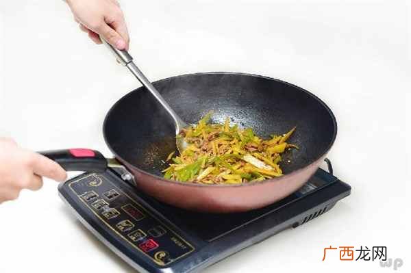 绿叶菜怎么做好吃？？绿叶菜营养丰富，如此吃才对味
