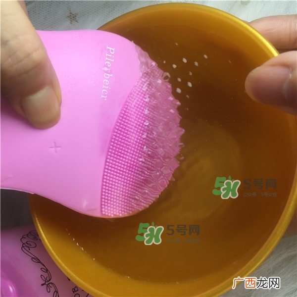 德国Pilerbeier派乐蓓和露娜洁面仪哪个好？有什么区别？