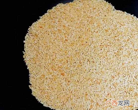 自制炒米怎么做？？家庭自制炒米，只需要大米一种食材，简单易操作