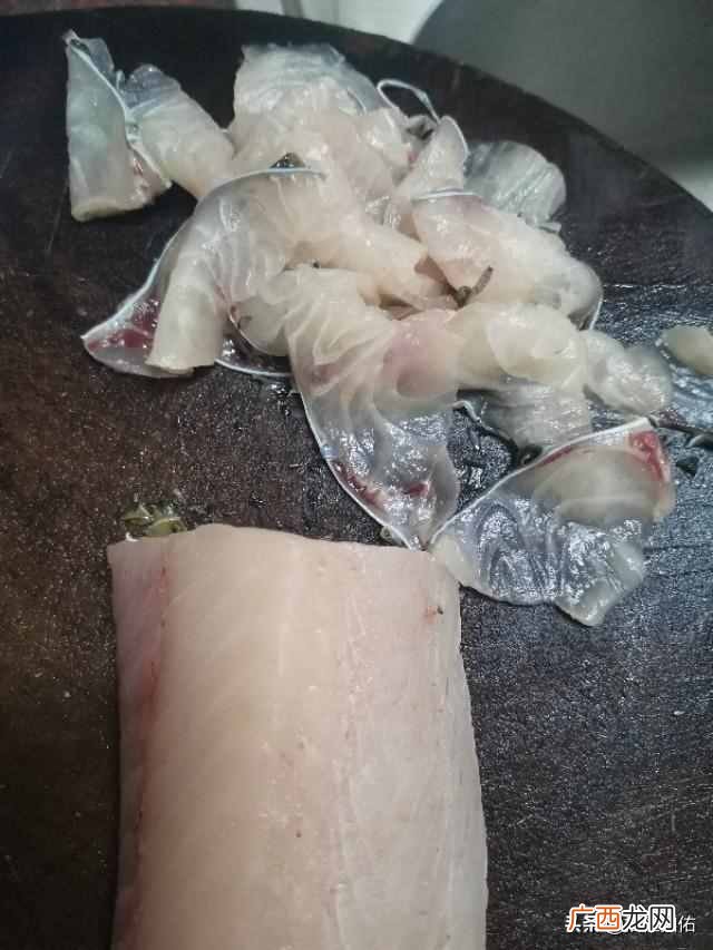 鱼滑在家怎么做？教你几招在家也能做到爽滑弹牙的鱼滑