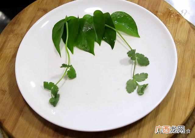 杏鲍菇有哪些好吃的做法？？杏鲍菇别再直接炒着吃，大厨教你新吃法