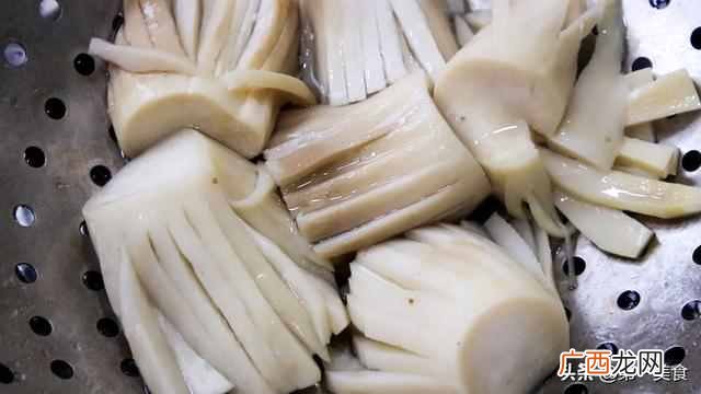 杏鲍菇有哪些好吃的做法？？杏鲍菇别再直接炒着吃，大厨教你新吃法