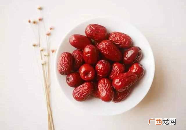 含铁高的食物有哪？补铁最佳十大天然食物