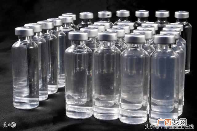 怎么治脚臭?脚臭不是病,只要注意这3点,就能告别脚臭的尴尬!