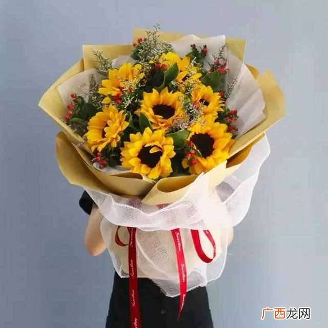 教师节送什么花？教师节，这些花儿送给敬爱的老师们