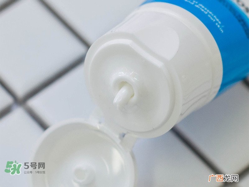 理肤泉防晒乳怎么样 理肤泉防晒修护三部曲好用吗