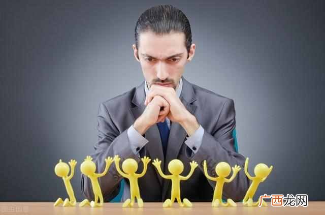 如何做一个裁判型管理者？？大神手把手教你做管理