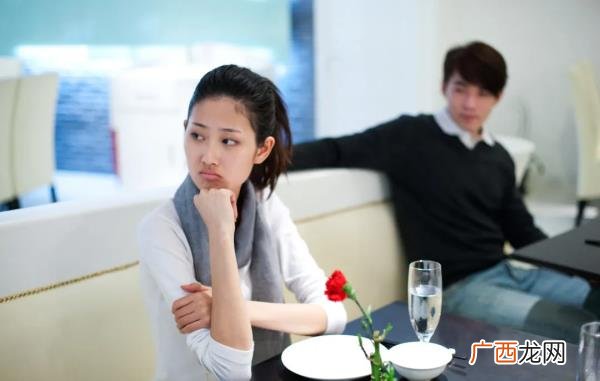 怎么对你忽冷忽热的男人，男人如果对你忽冷忽热