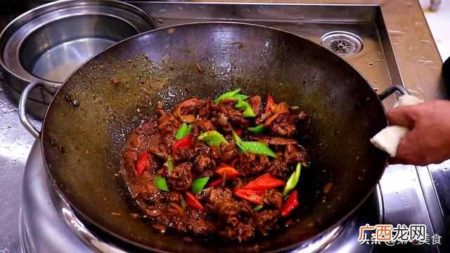 家常鹅肉怎么做才好吃?会这一招,鹅肉不腥也不柴