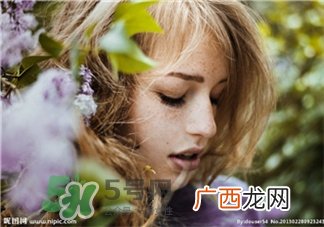 晒斑和雀斑是一样的吗?晒斑和雀斑的区别