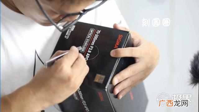 怎样用放大镜DIY家用投影仪？放大镜加旧纸箱，不到5块钱就能自己做投