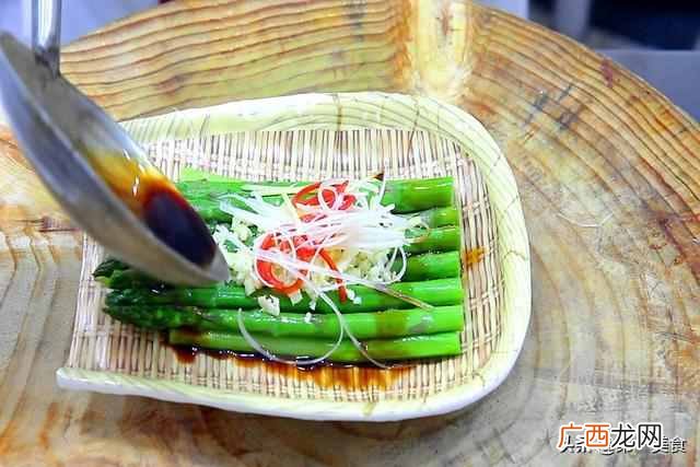 芦笋怎么做好吃？这才是芦笋最正确做法