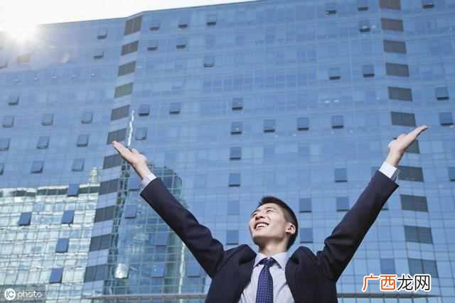 贫困生申请理由50字怎么写？大学生贫困补助申请书范文