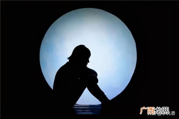 暗示想念某人的说说,想念一个人的句子说说心情短语