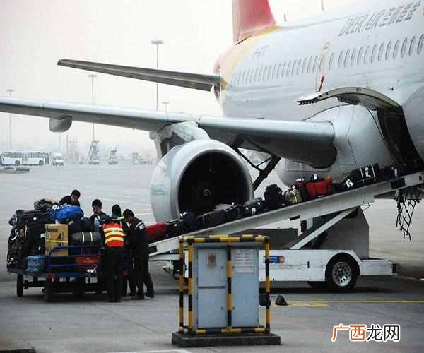 机场托运行李怎么收费？飞机托运行李箱尺寸要求