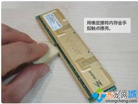电脑开机正常显示器不显示怎么办？电脑显示器不亮主机正常的应对措