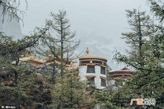6-7月雨季中的稻城亚丁，是否值得去玩？