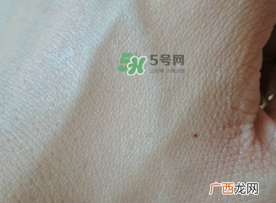 jill stuart纯白花漾雪纺防晒霜怎么样_好用吗