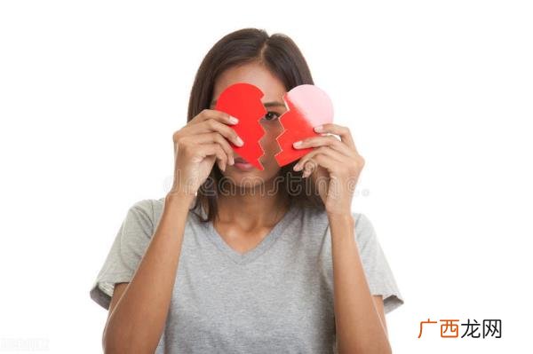 伤害了女朋友怎样才能挽回，刚分手挽回女朋友的步骤
