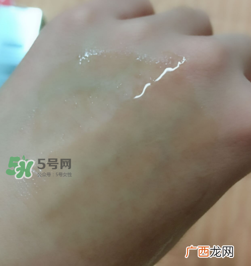 透真玻尿酸保湿精华液怎么样？透真玻尿酸保湿精华液好用吗？