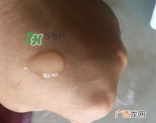 透真玻尿酸保湿精华液怎么样？透真玻尿酸保湿精华液好用吗？