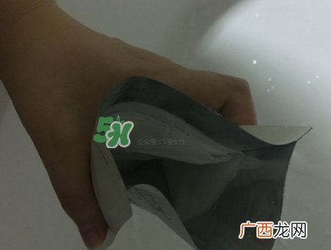 阿芙面膜孕妇能用吗？阿芙面膜有荧光剂吗？