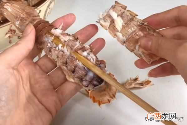 皮皮虾怎么剥?教你剥皮皮虾的小窍门,好吃到吮手指